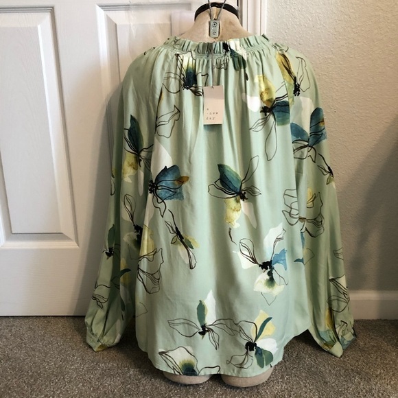 A New Day, NWT/ Mint Floral, long sleeve blouse, L - Picture 10 of 13